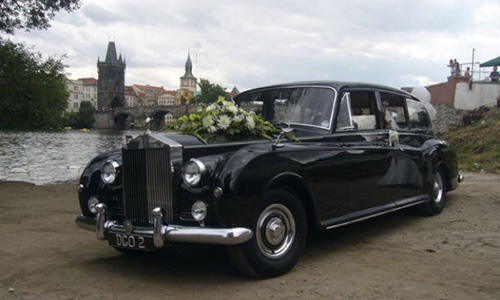 Rolls-Royce Phantom - свадьба в Праге