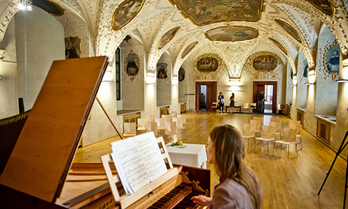 Старогородской зал Барокко - символическая свадьба в Чехии