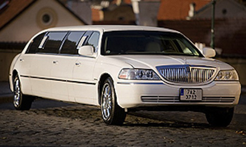 Лимузин Lincoln 120 - свадьбы в Праге