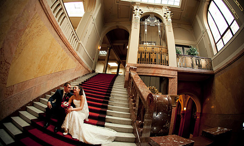 Муниципальный дворец - символическая свадьба в Чехии