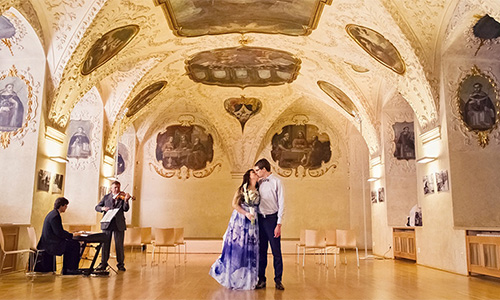 Старогородской зал Барокко - свадьба в Чехии