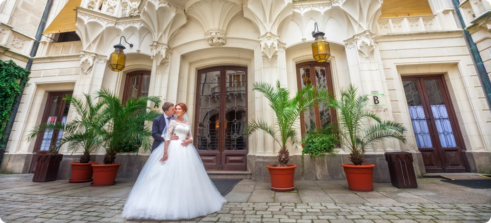 Глубока над Влтавой - свадьба в Праге Глубока над Влтавой - свадьба в Праге