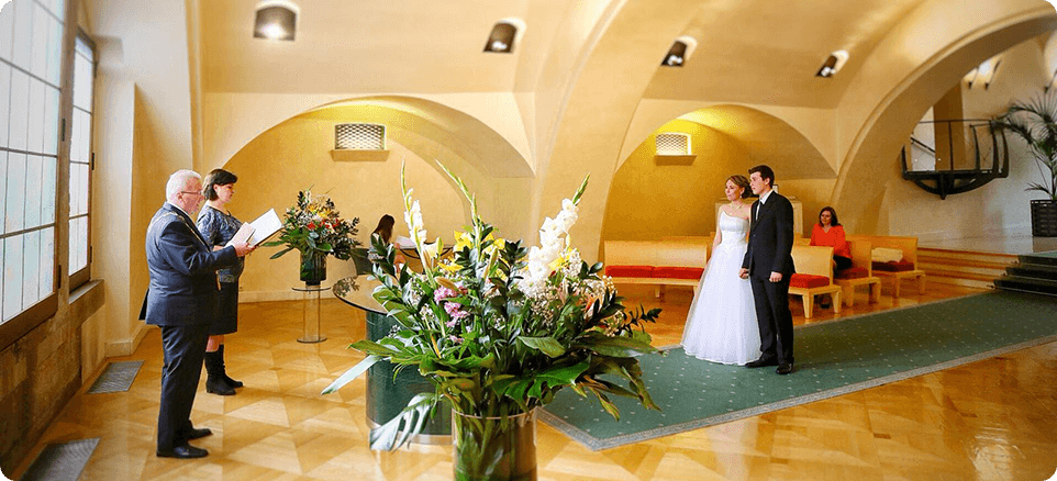 Староместская Ратуша - свадьба в Чехии