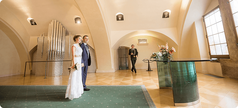 Староместская Ратуша - свадьба в Чехии